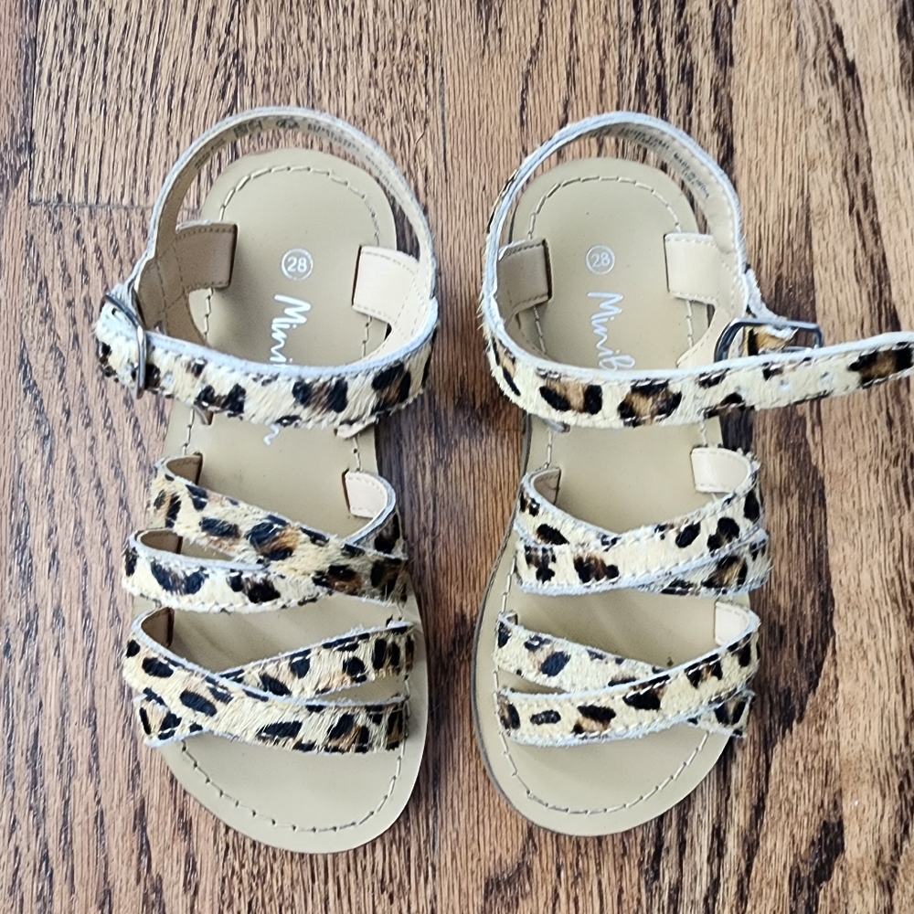 Mini Boden size 28 sandal